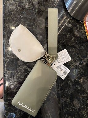 lululemon olive green and cream key & card holder set